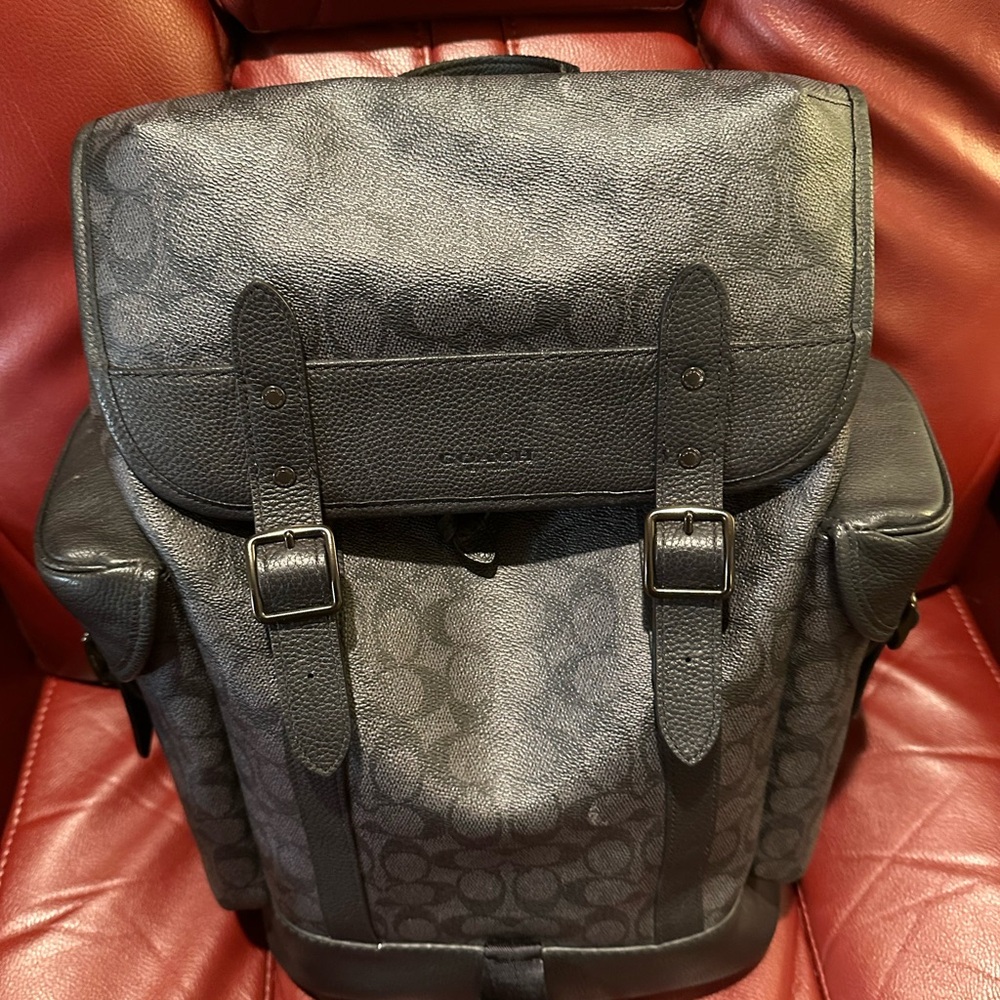 Coach Backpack - Picture 6 of 7